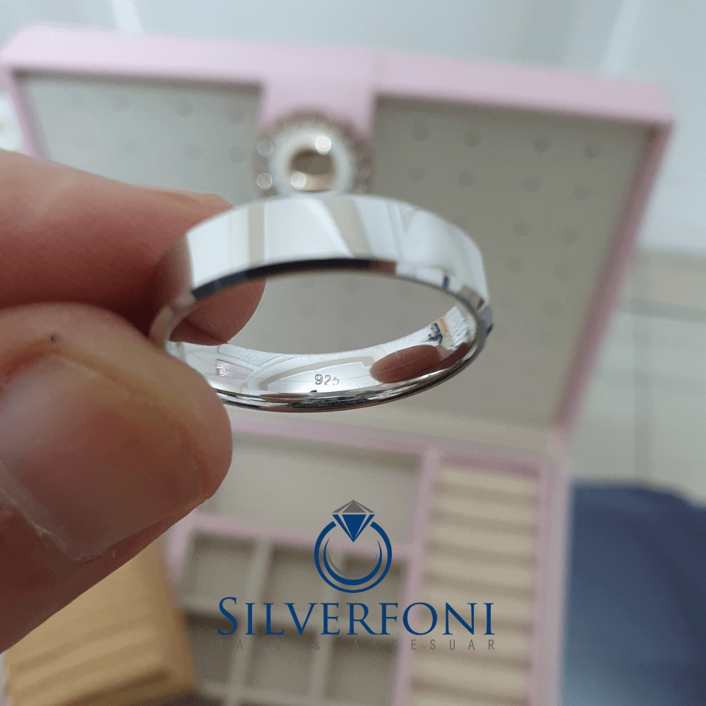 Silverfoni  Bayan 5mm Küt Kesim Klasik Gümüş Alyans