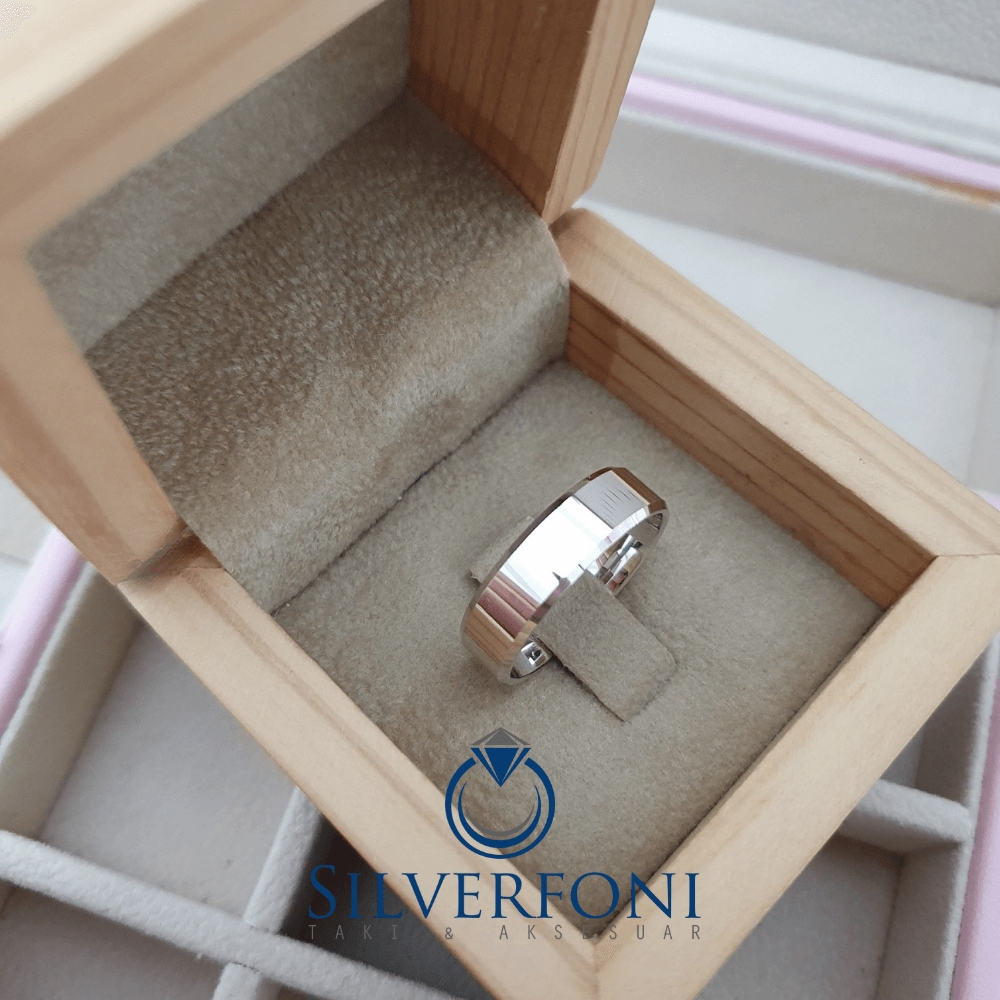 Silverfoni  Erkek 6mm Küt Kesim Klasik Gümüş Alyans