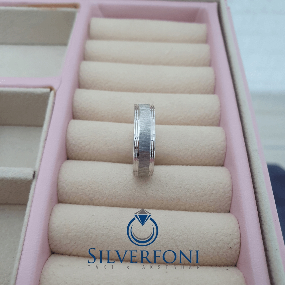 Silverfoni  Erkek Berrak Modeli Klasik Gümüş Alyans