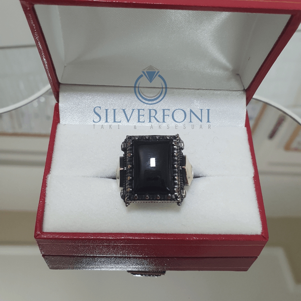 Silverfoni 925 Ayar Gümüş siyah taşlı  erkek yüzük