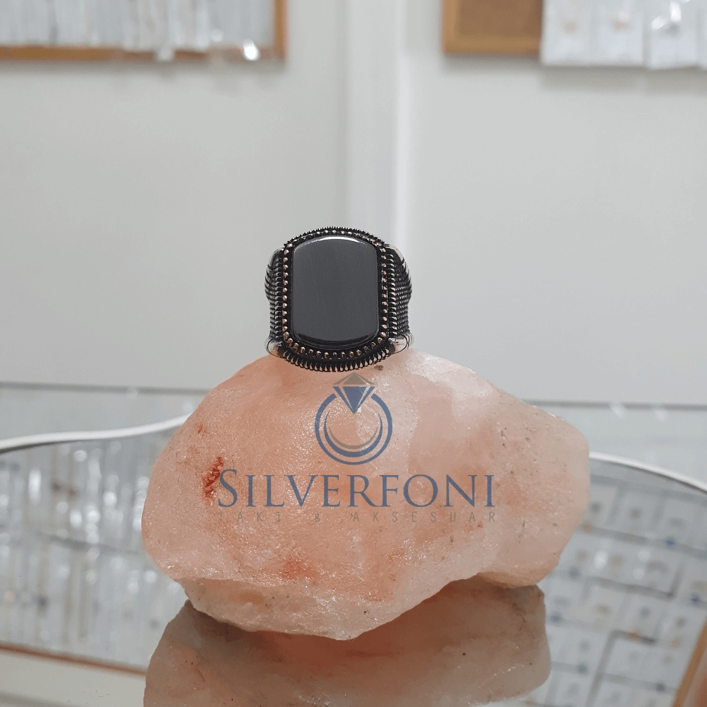 Silverfoni 925 Ayar Gümüş siyah Oniks taşlı  erkek yüzük