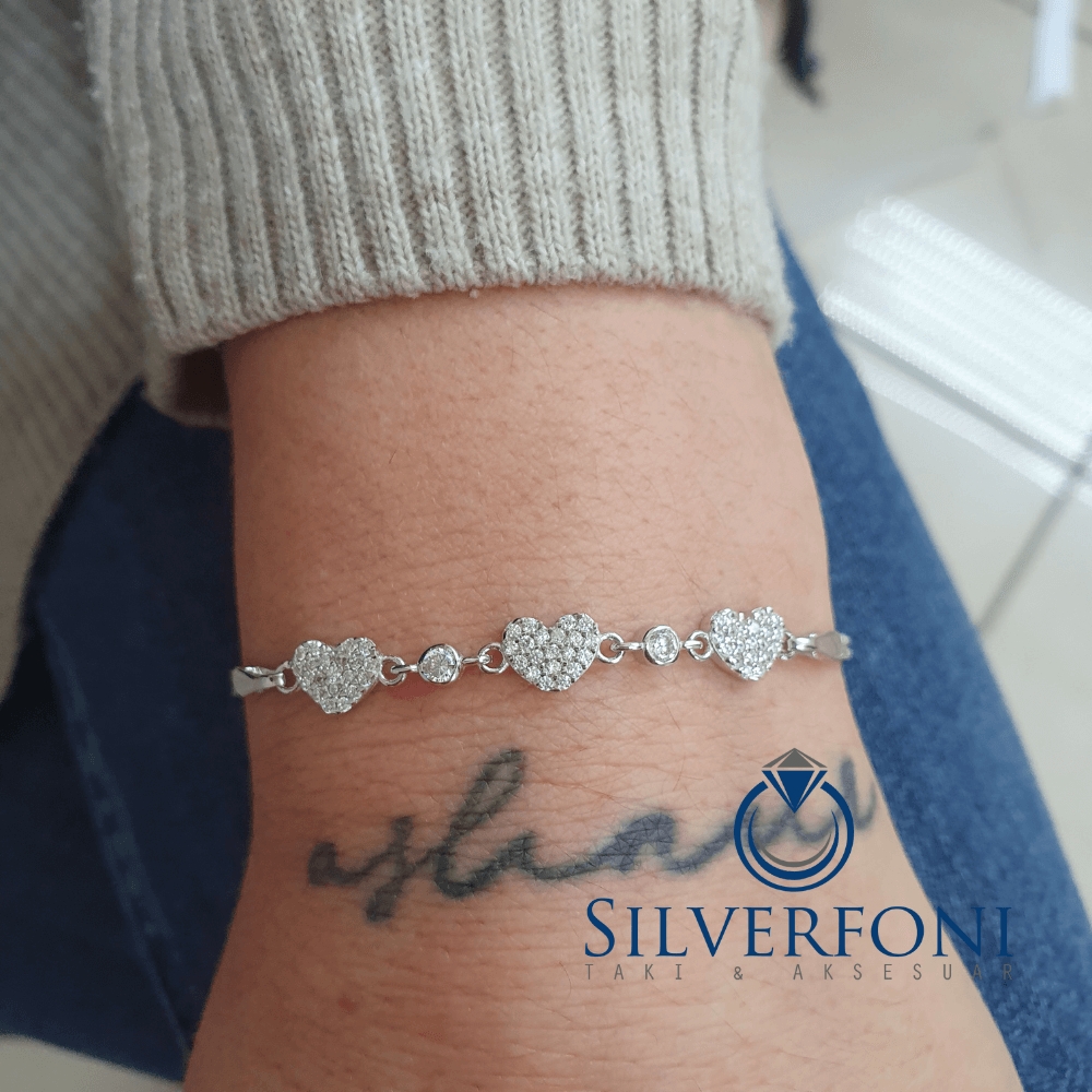 Silverfoni 925 Ayar Gümüş Kalp  figürlü  Bileklik