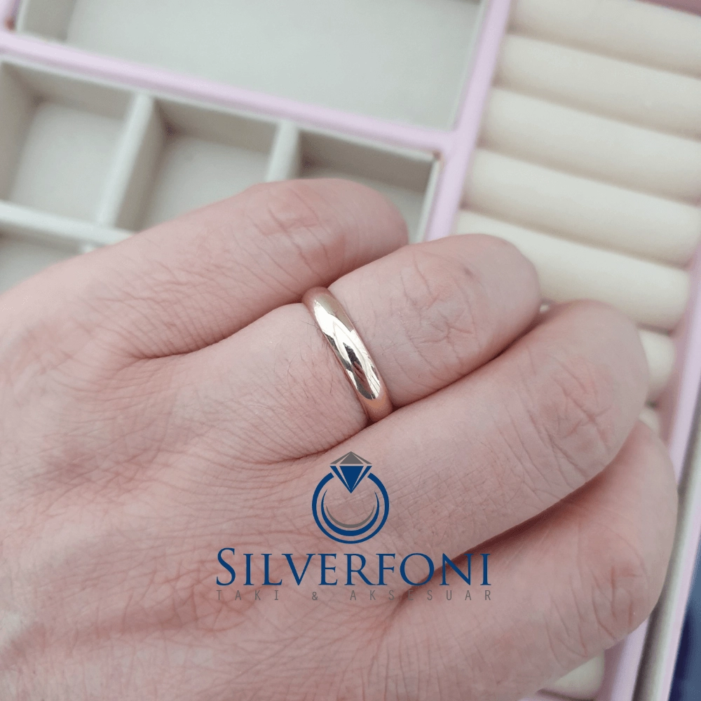 Silverfoni  Bayan 4mm Bombe Klasik Gümüş Alyans