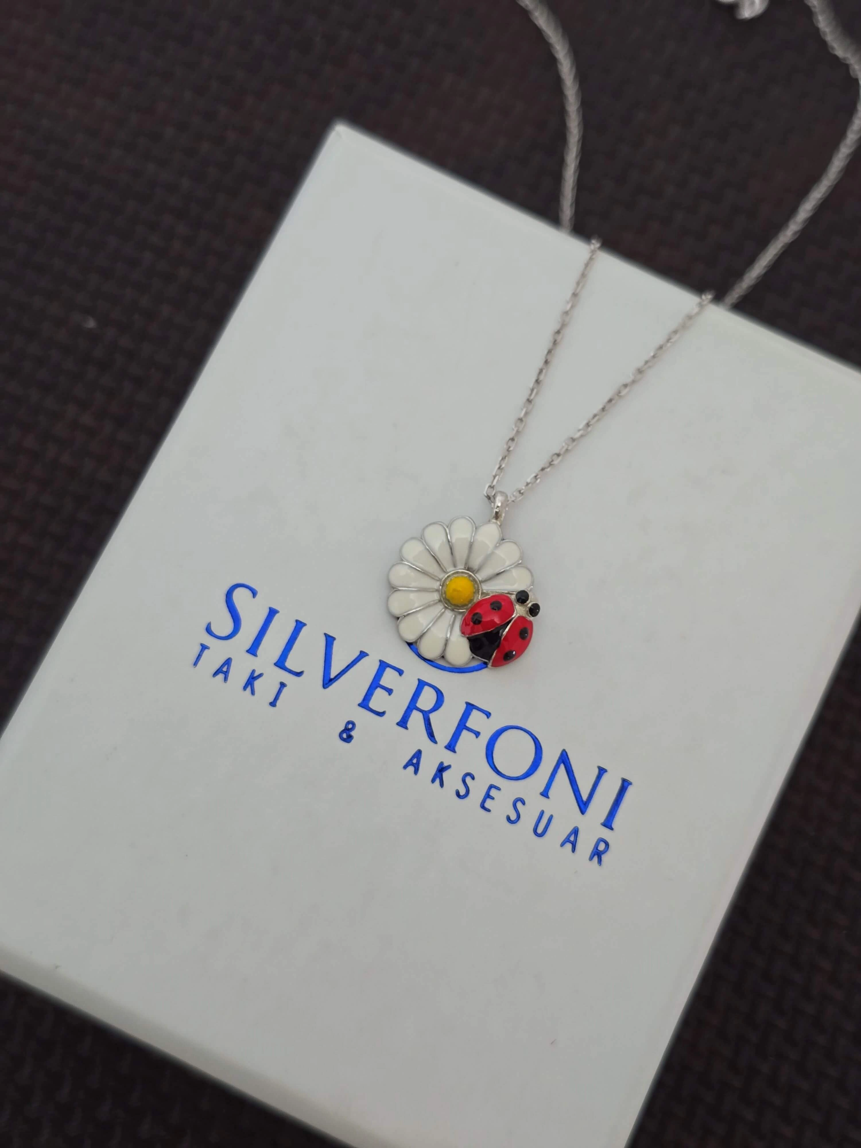 Silverfoni 925 Ayar Gümüş Bayan papatya  Kolye