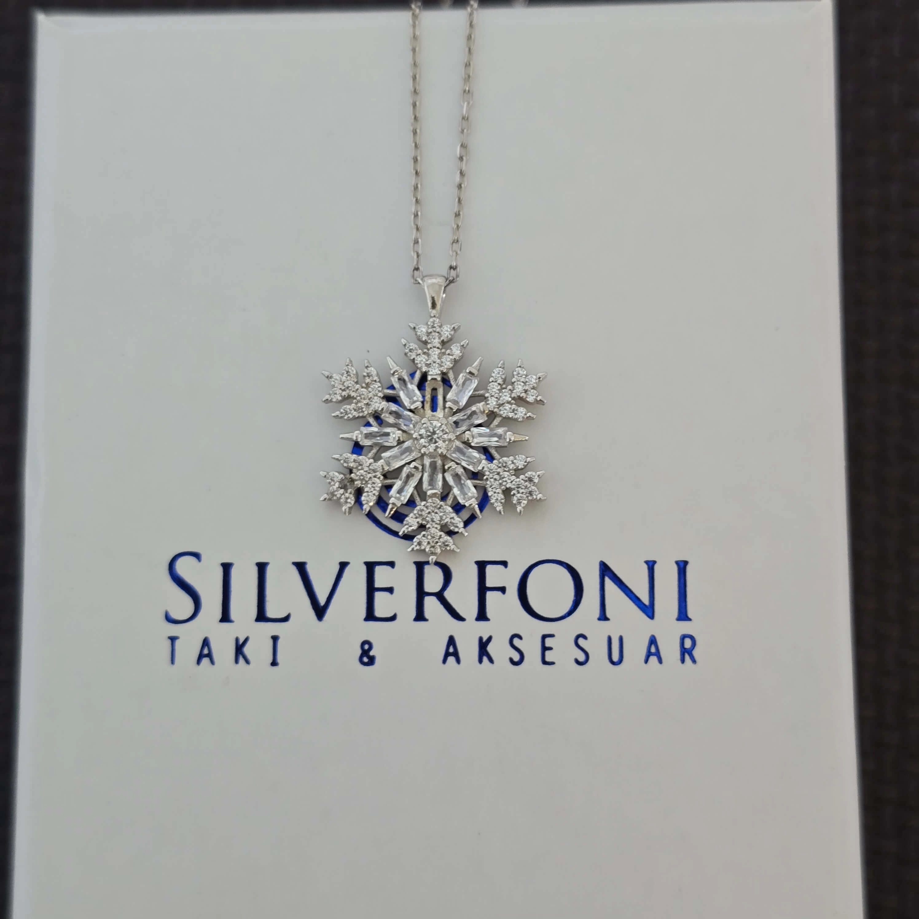 Silverfoni 925 Ayar Gümüş Bayan Kar Tanesi Kolye