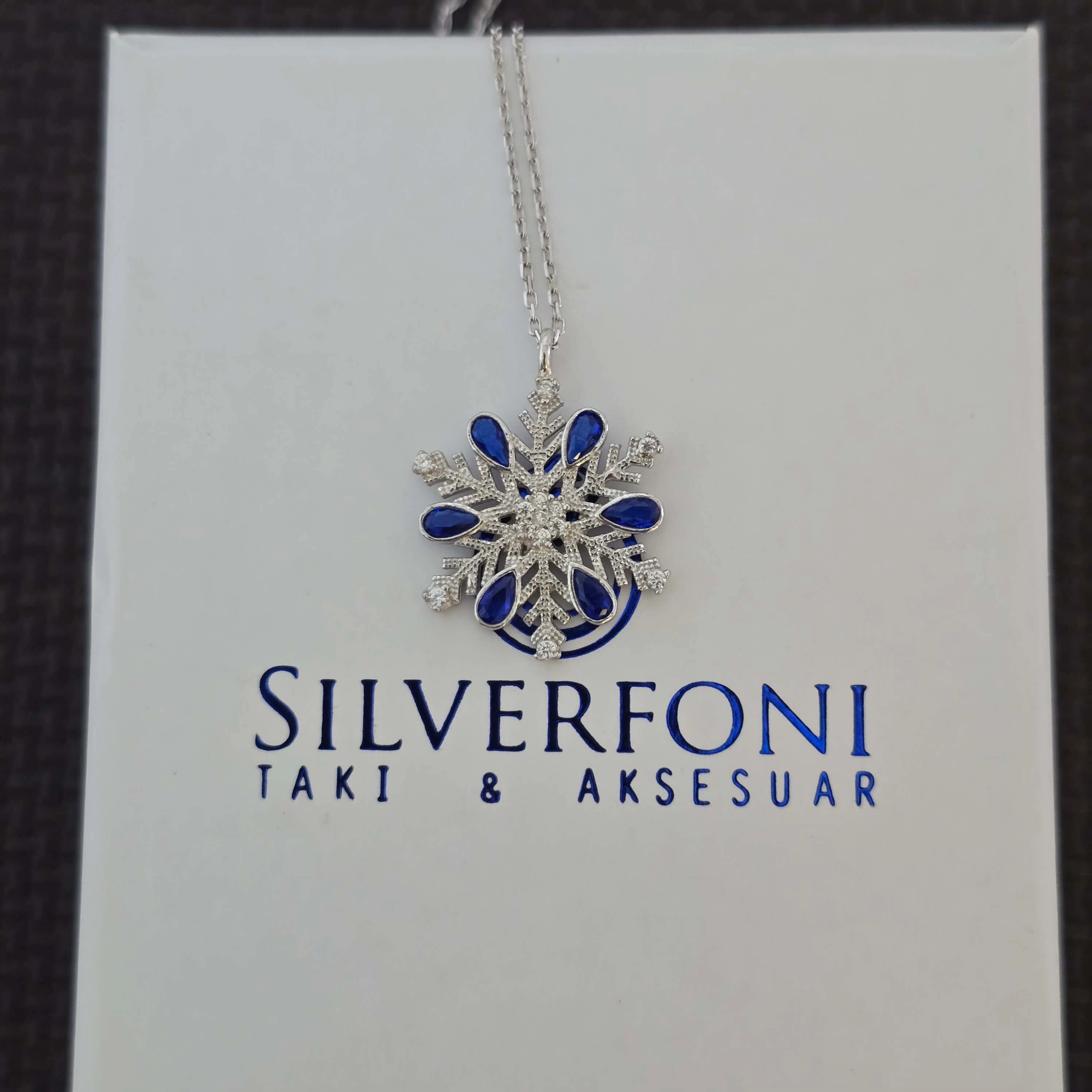 Silverfoni 925 Ayar Gümüş Bayan Kar Tanesi Kolye