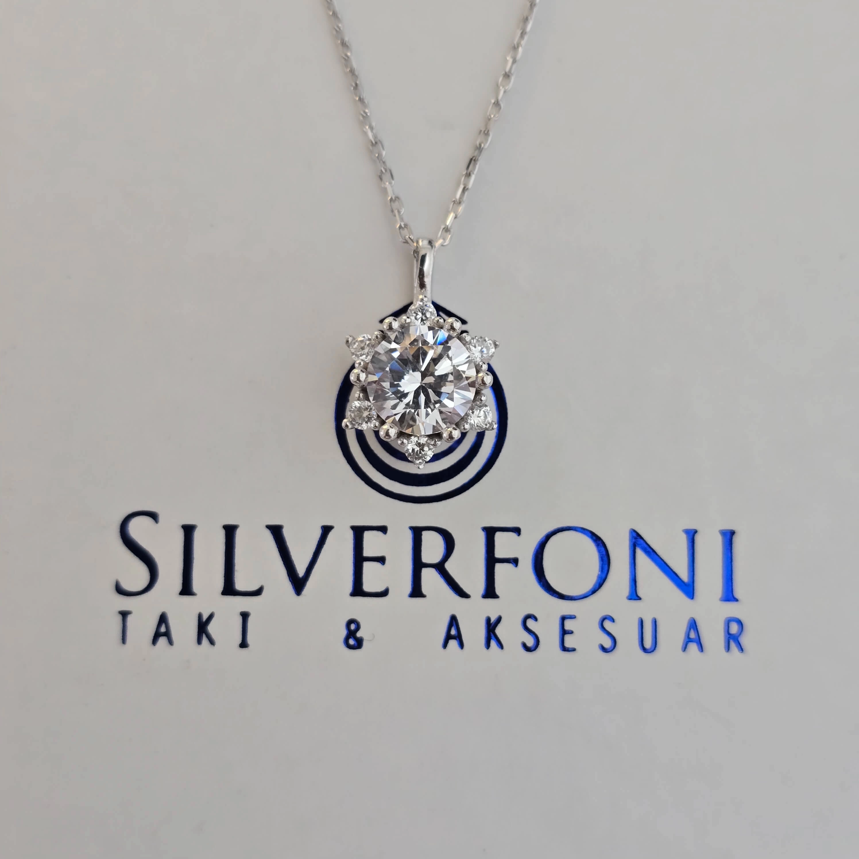Silverfoni 925 Ayar Gümüş Bayan Lotus Kolye