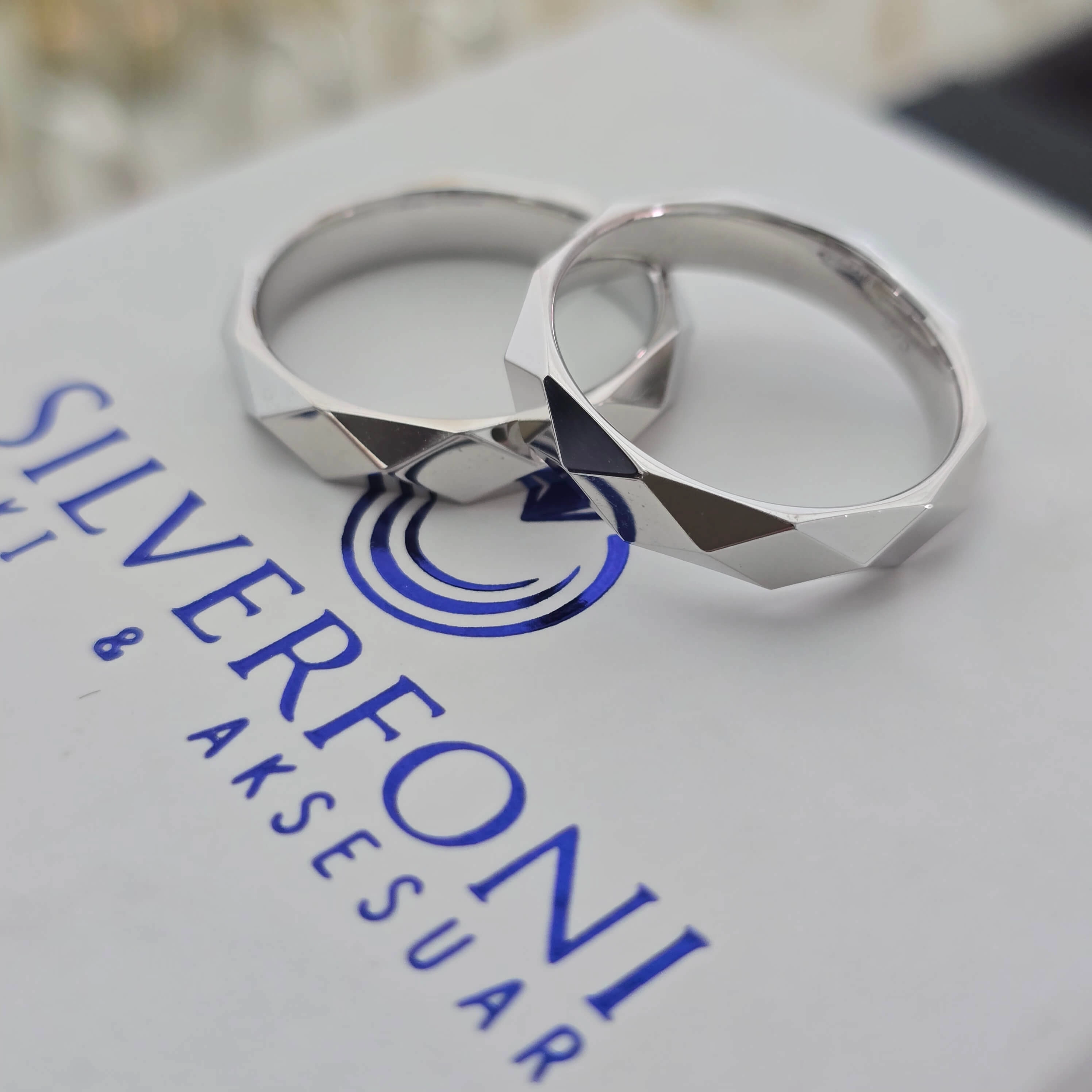 prizma Modeli Çift Alyans – Silverfoni