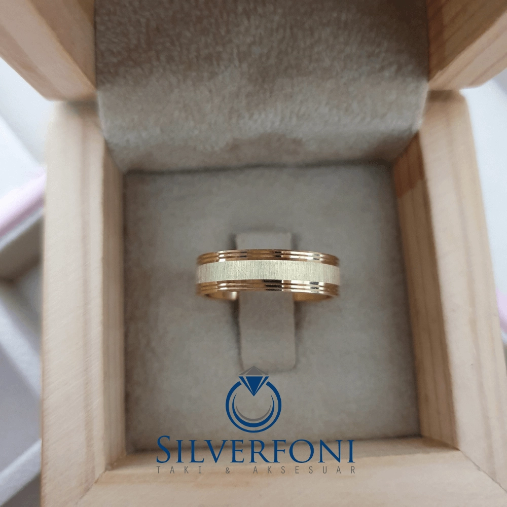 Silverfoni  Erkek Berrak Modeli Klasik Gümüş Alyans