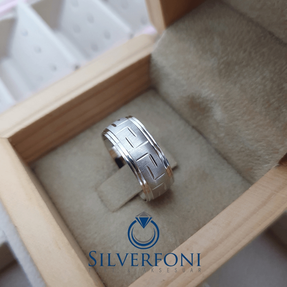 Kuvars Modeli Modern Bayan Alyans – Silverfoni