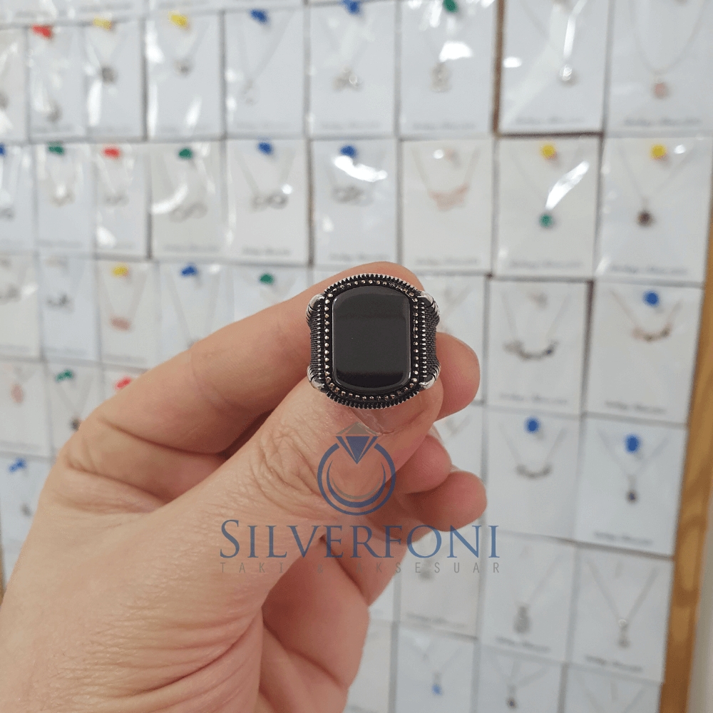 Silverfoni 925 Ayar Gümüş siyah Oniks taşlı  erkek yüzük