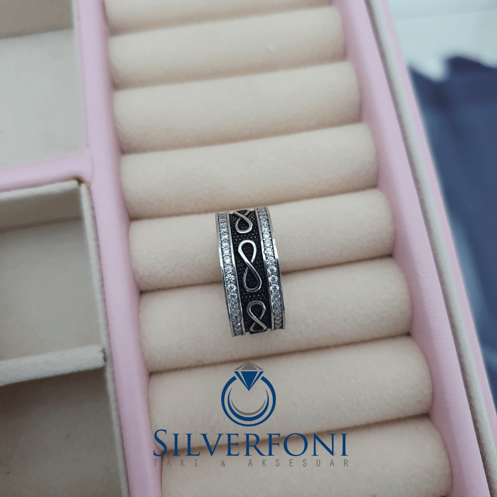 Silverfoni  Sonsuz Kalp Modeli Kadın Taşlı Alyans