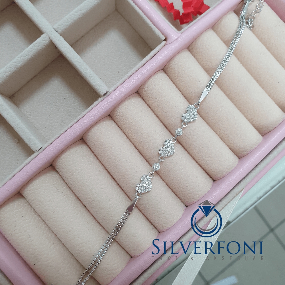 Silverfoni 925 Ayar Gümüş Kalp  figürlü  Bileklik