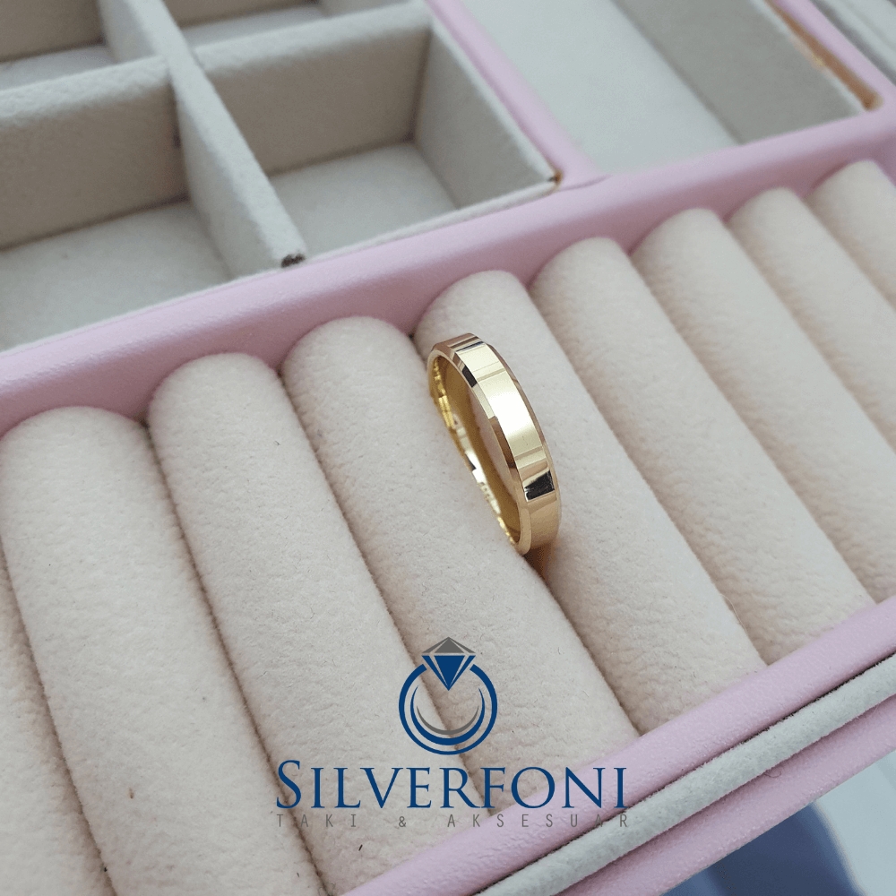 Silverfoni  Erkek 4mm Küt Kesim Klasik Gümüş Alyans