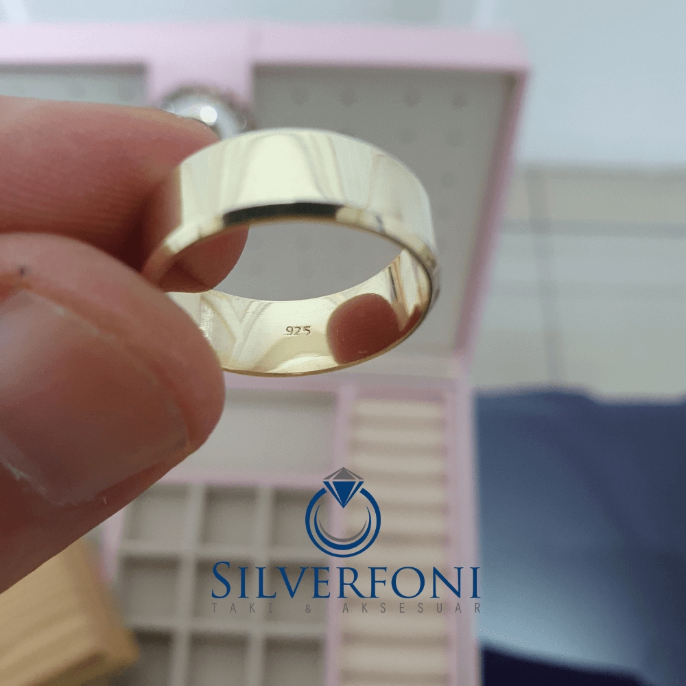 Silverfoni  Bayan 7mm Küt Kesim Klasik Gümüş Alyans