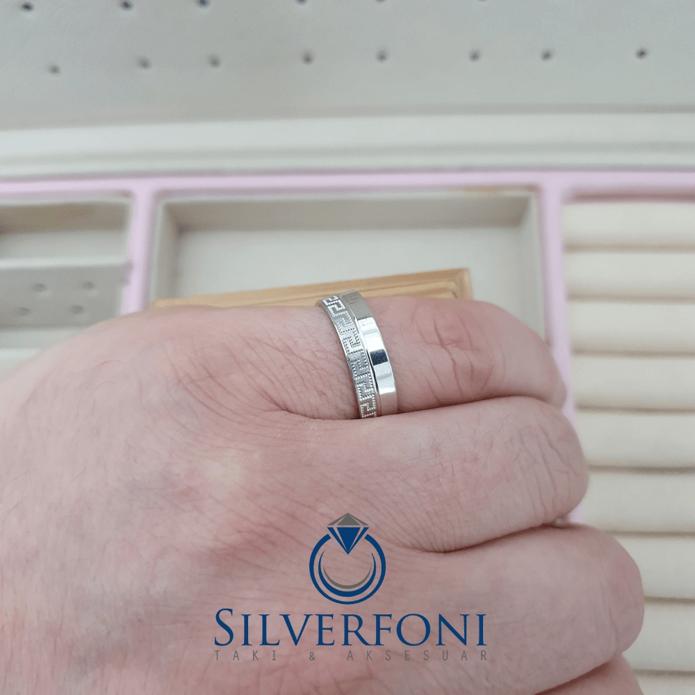 Sesilya Modeli Modern Bayan Alyans – Silverfoni