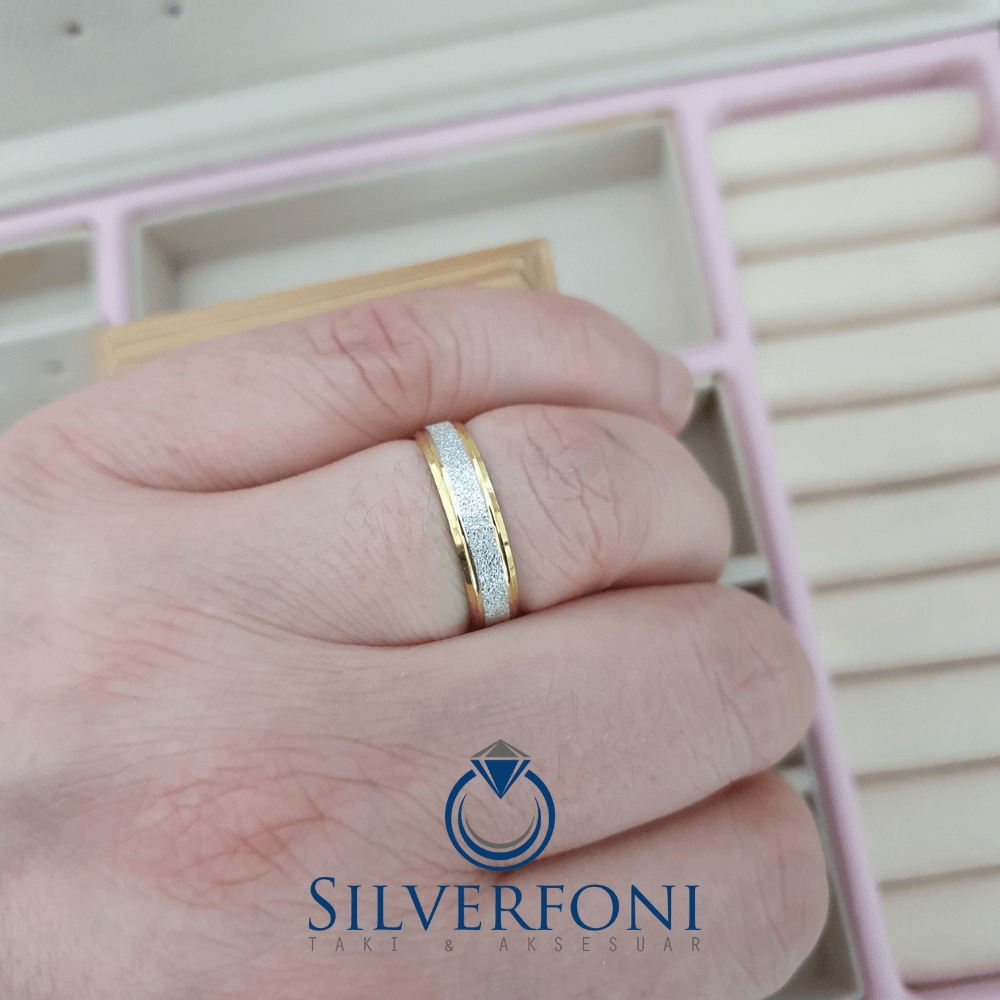 Bayan Küt Kesim Sarı Şerit Model Alyans - Silverfoni