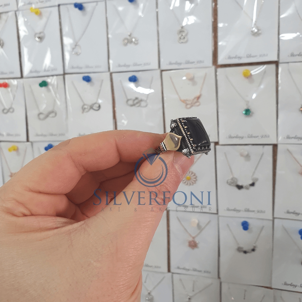 Silverfoni 925 Ayar Gümüş siyah taşlı  erkek yüzük