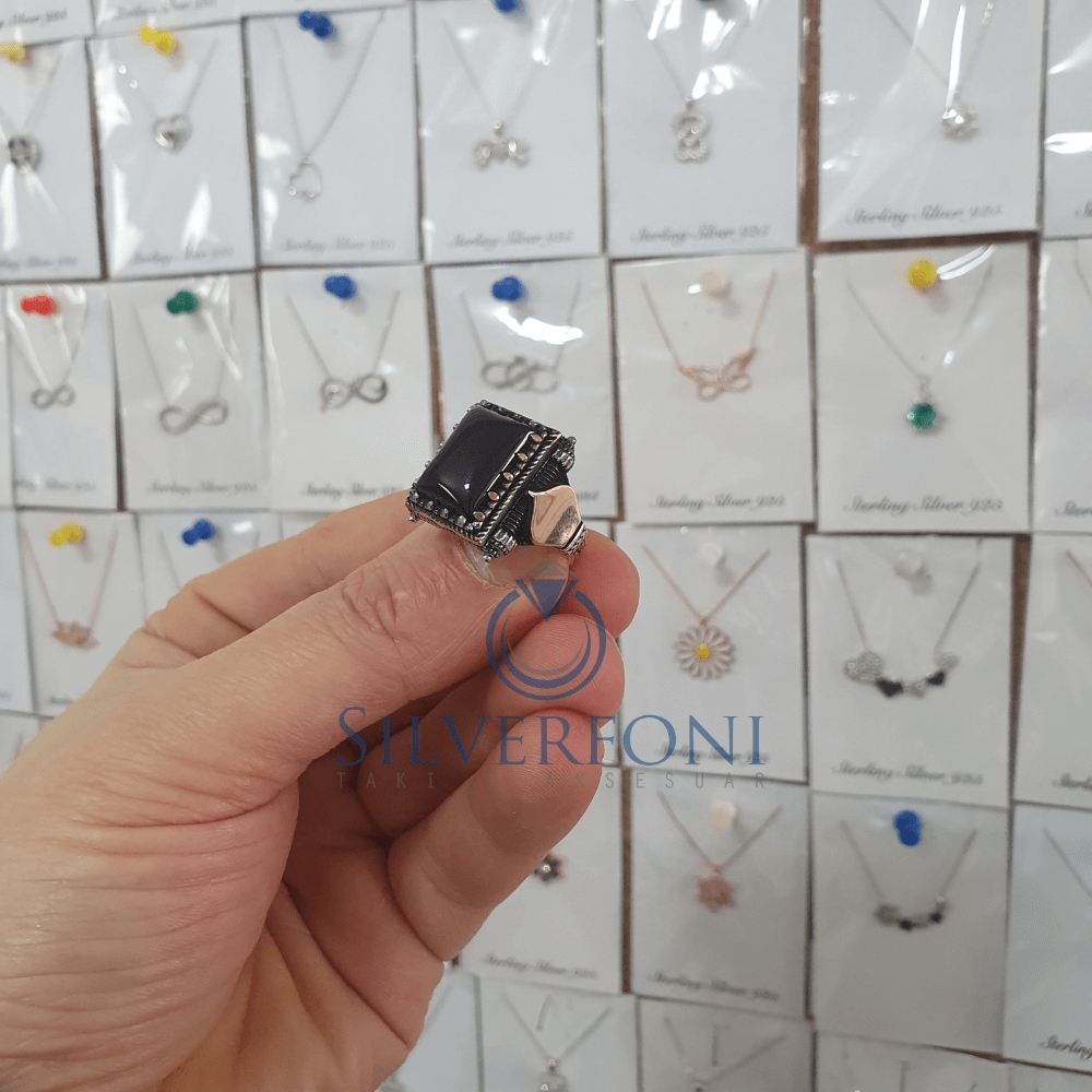 Silverfoni 925 Ayar Gümüş siyah taşlı  erkek yüzük