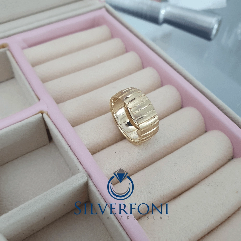 Bay Bombe Tırtık Alyans Silverfoni