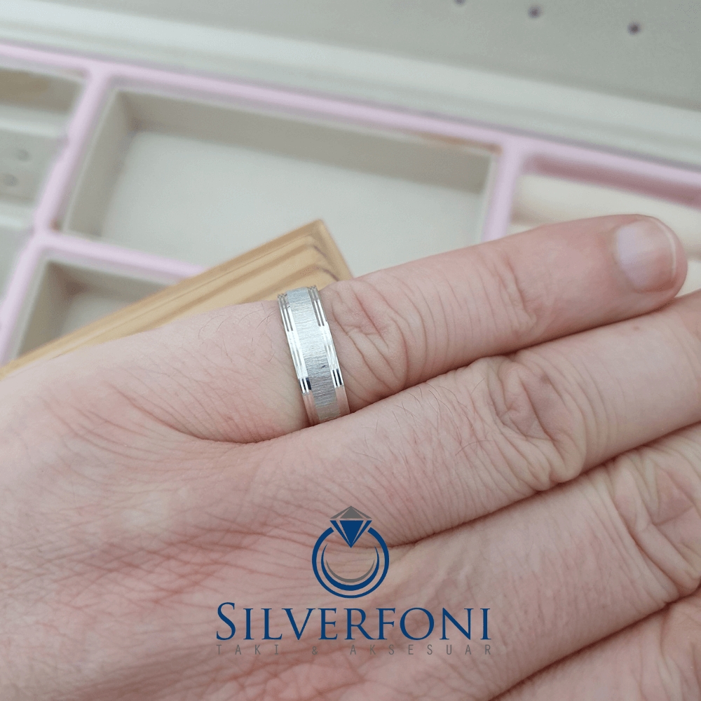 Silverfoni  Erkek Berrak Modeli Klasik Gümüş Alyans