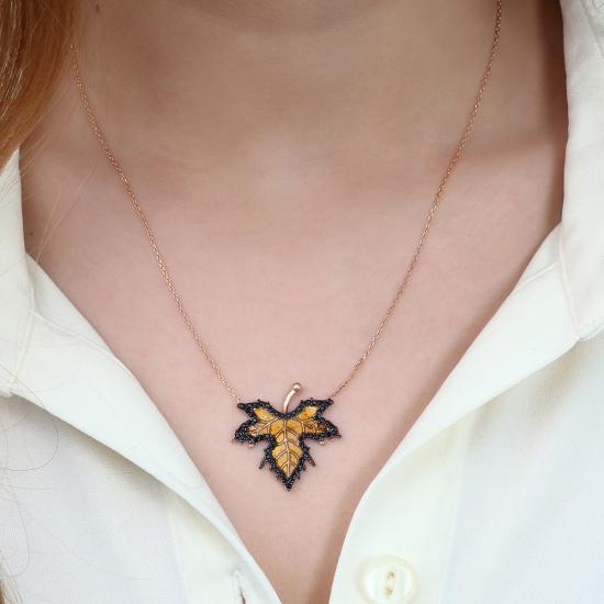 925 Ayar Gümüş Çınar Yaprağı Bayan Kolye