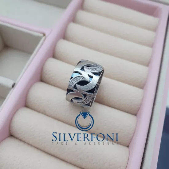 Bumerang Modeli Alevtopu Alyans Silverfoni Gümüş