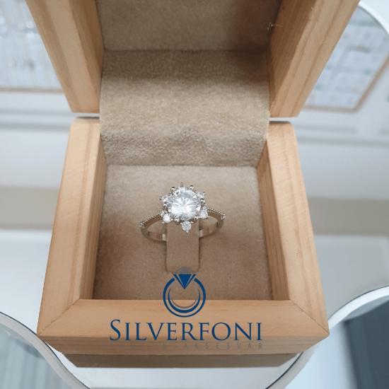 Lotus Model Gümüş Tektaş Yüzük 