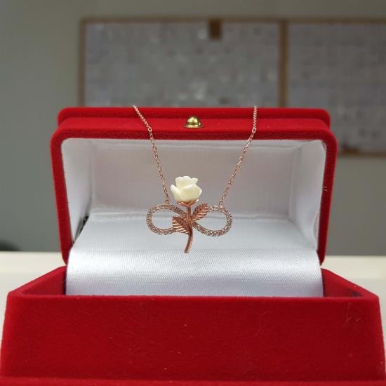 Silverfoni 925 Ayar Gümüş sonsuz gül beyaz roze Kolye