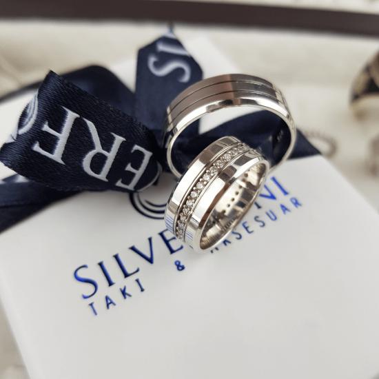 Küt Kesim Sıra Taşlı Elişi Alyans 925 Ayar Gümüş